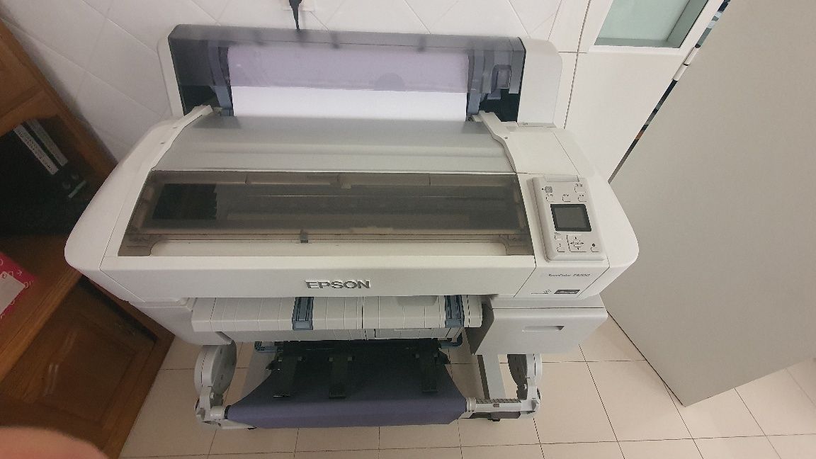 Plotter SureColor SC-T3200 (with stand)