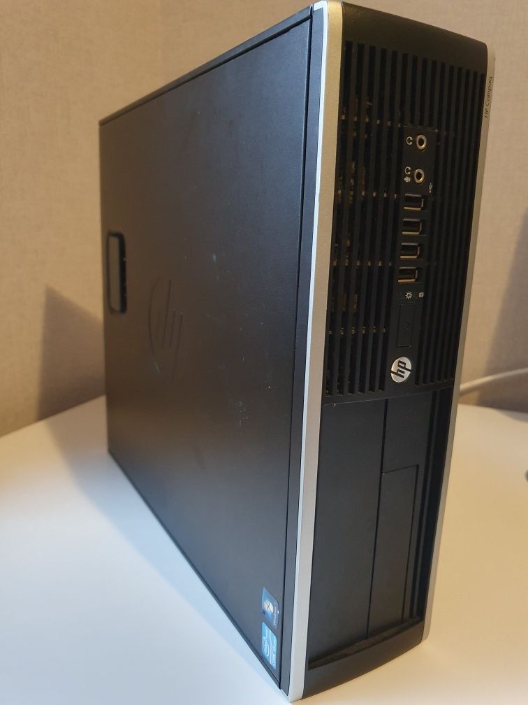 Комп'ютер HP Compaq 8200 Elite SFF