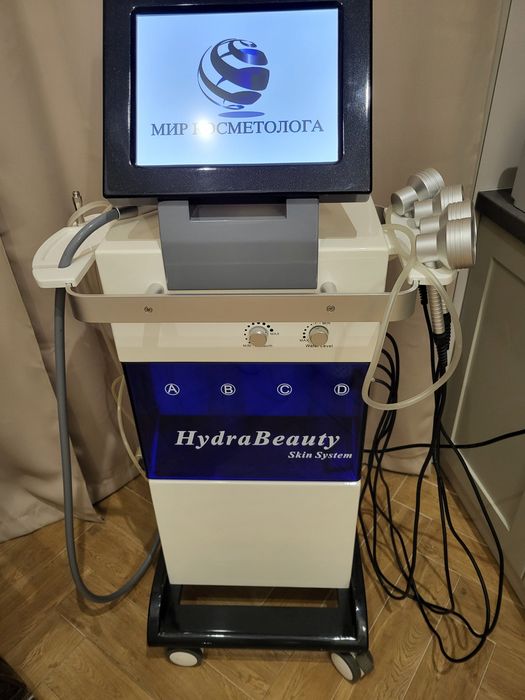 Косметологічний комбайн HydraBeauty