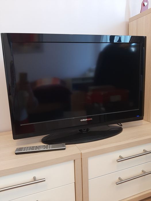 Telewizor LCD Grundig Vision 4 - 32 cale