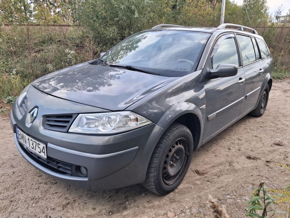 Renault Megane 1.6 benzynka 2006r z hakiem