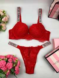 Комплект Victoria's Secret Кружева Красный