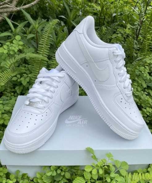 NIKEAir Force1Low07 R.38