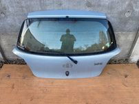 Klapa Bagażnika Toyota Yaris I 1 FL 8R0