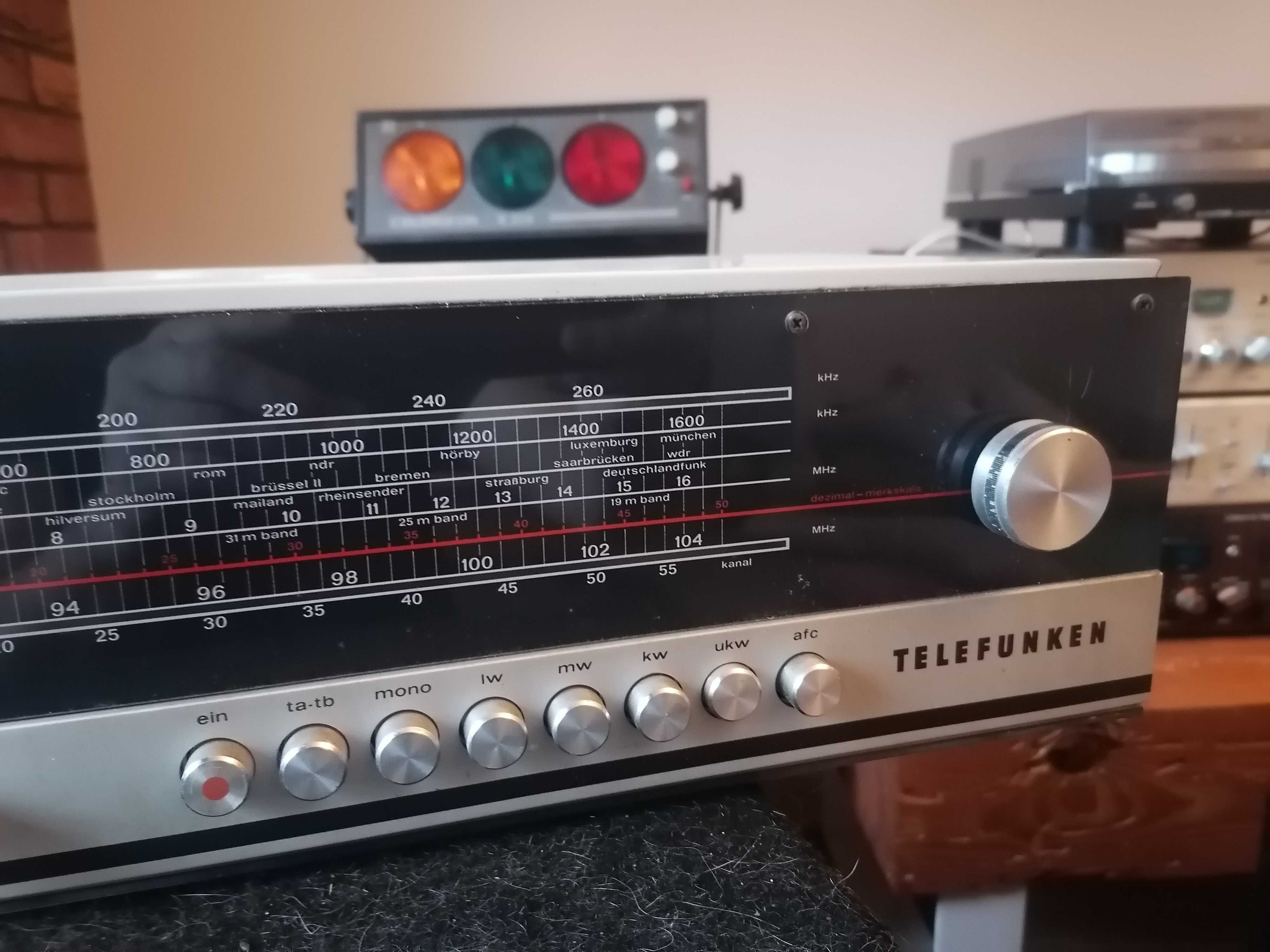 Tekefunken concertino hifi 301