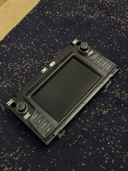 Монитор екран мультимедія оригінальна Volkswagen Passat B8 Golf 7