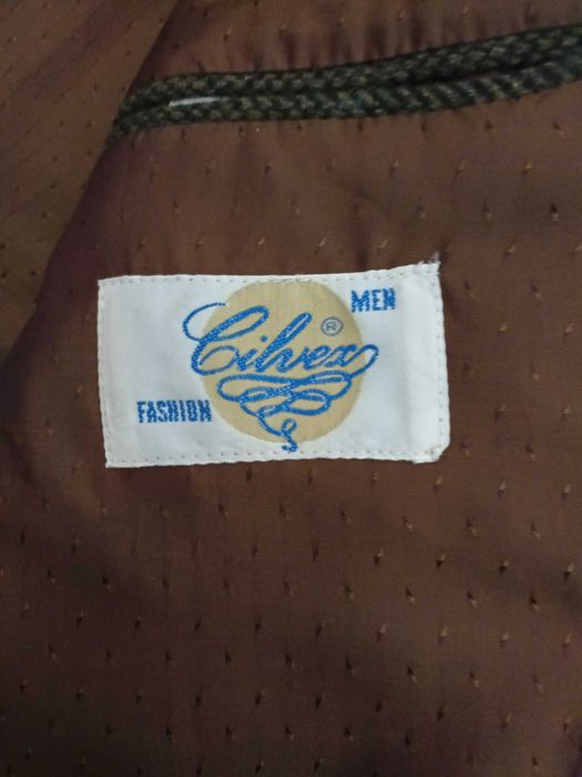Blazer de homem cinzento