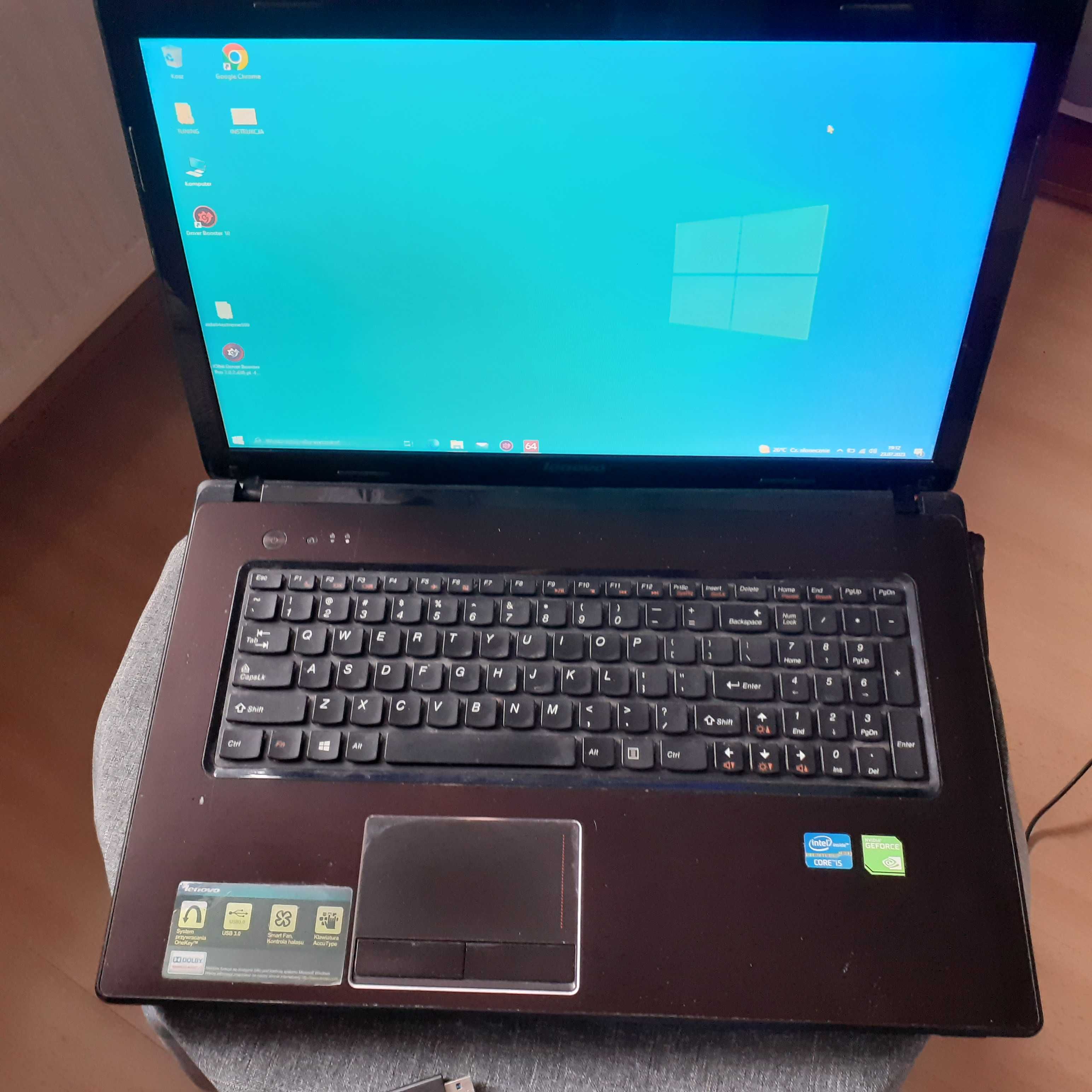laptop 17,3" Lenovo G780 4GB 700GB HDD GT635