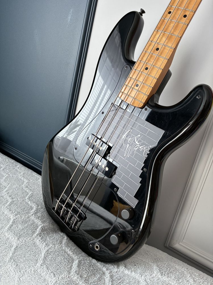 Fender Precision Roger Waters 4 gitara basowa