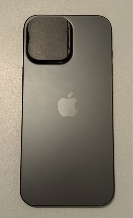 Iphone 16 pro max 256g desbloqueado c/ novo