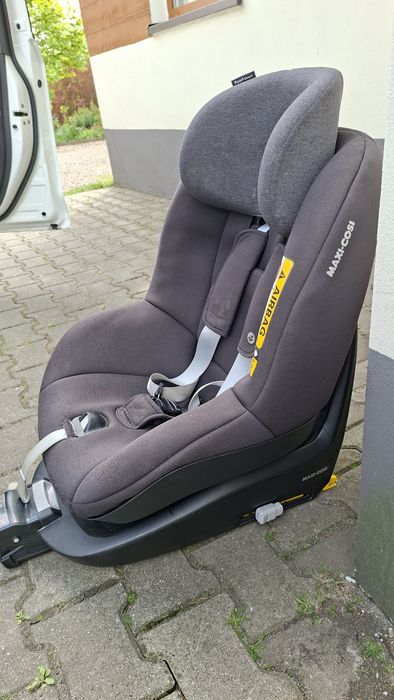 Fotelik Maxi Cosi 9-18 kg z bazą Isofix