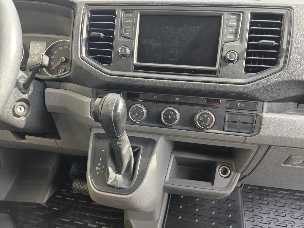VW Crafter 2019 L1H2 Automat