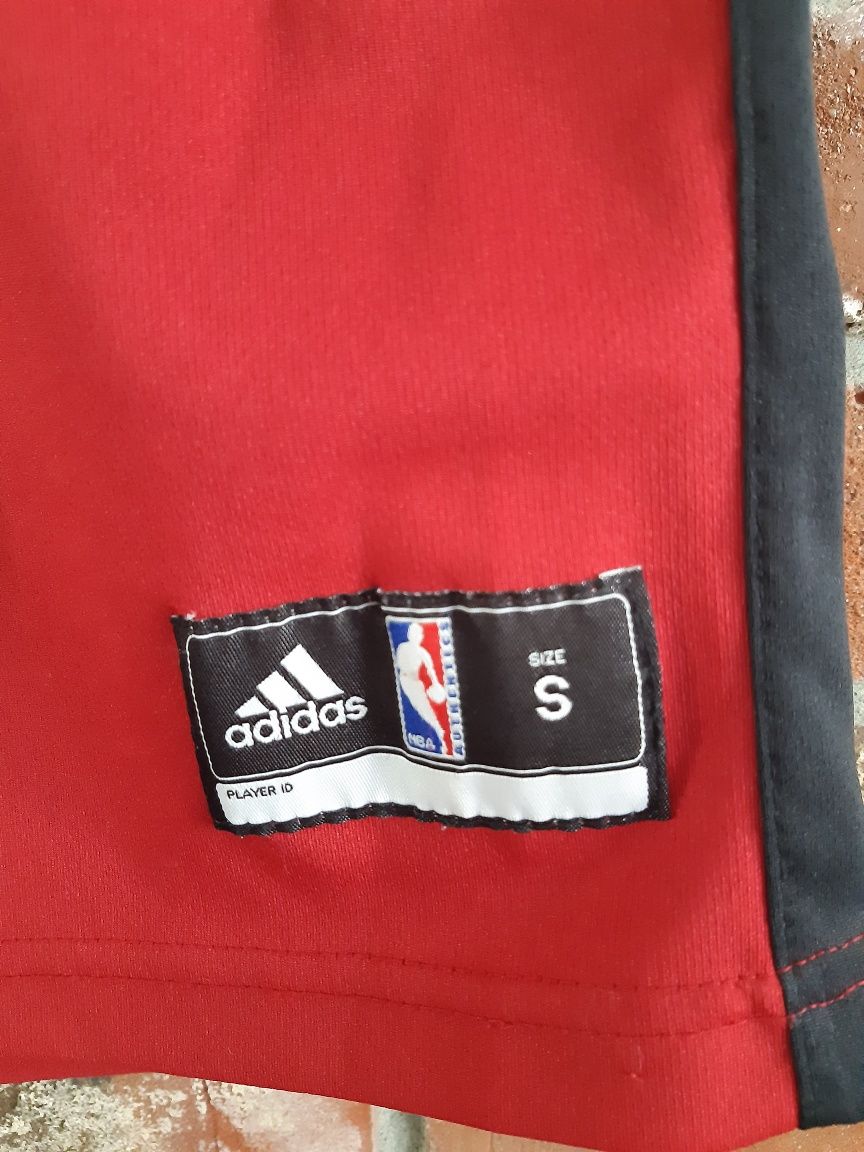 Koszulka chłopięca Adidas roz. S NBA LeBron James Miami Heat