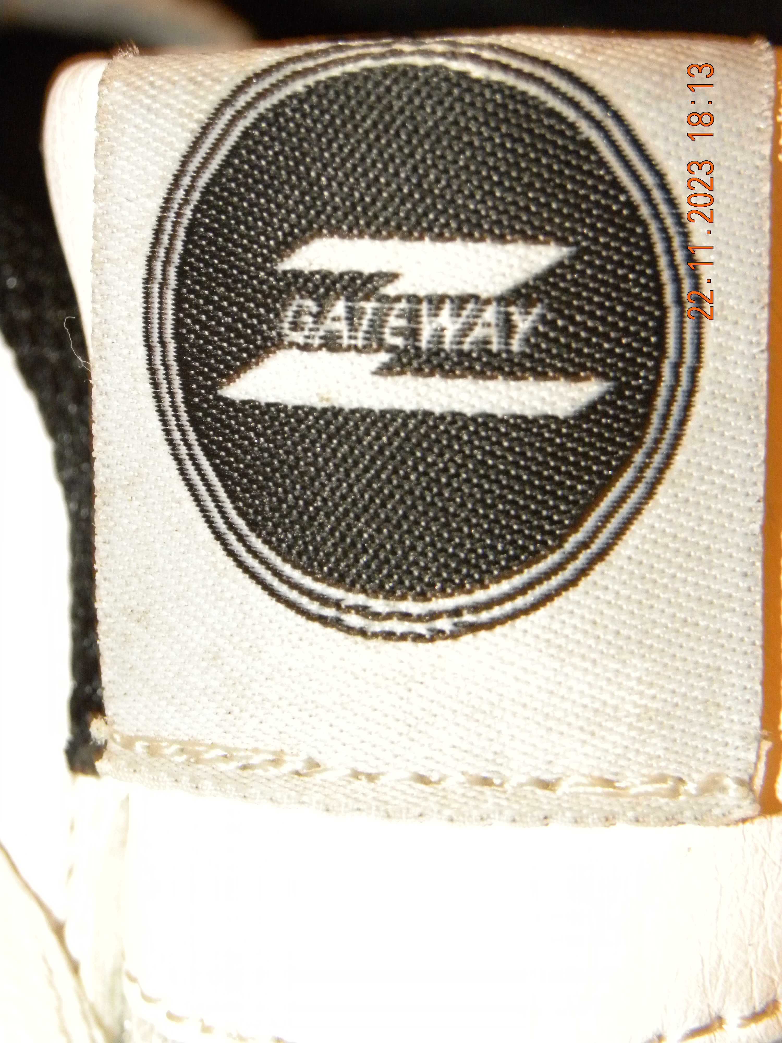 Męskie obuwie sportowe Gateway
Rozmiar: 42