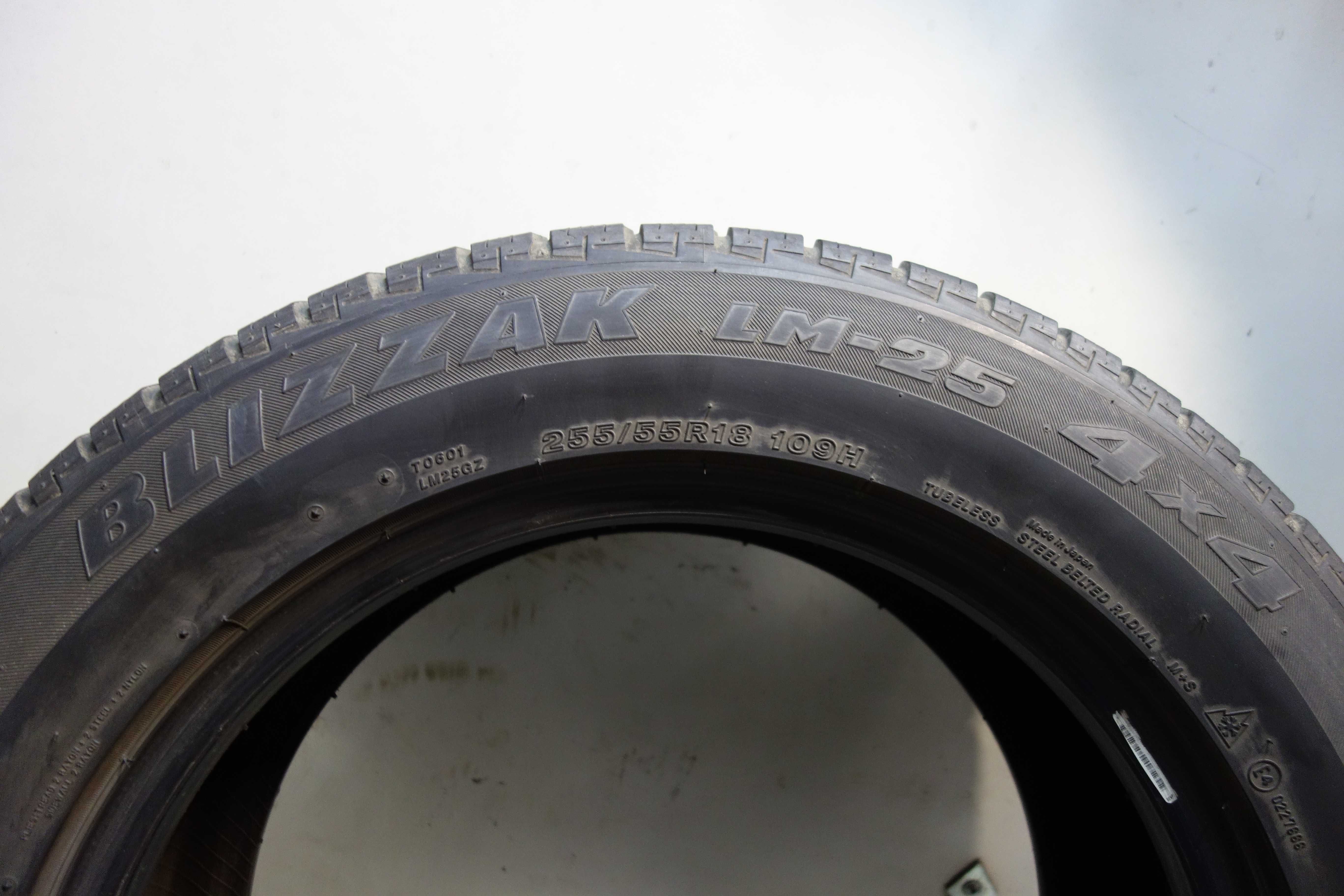 Opony 255/55/18 BRIDGESTONE Blizzak LM25 4X4 XL RSC Zima