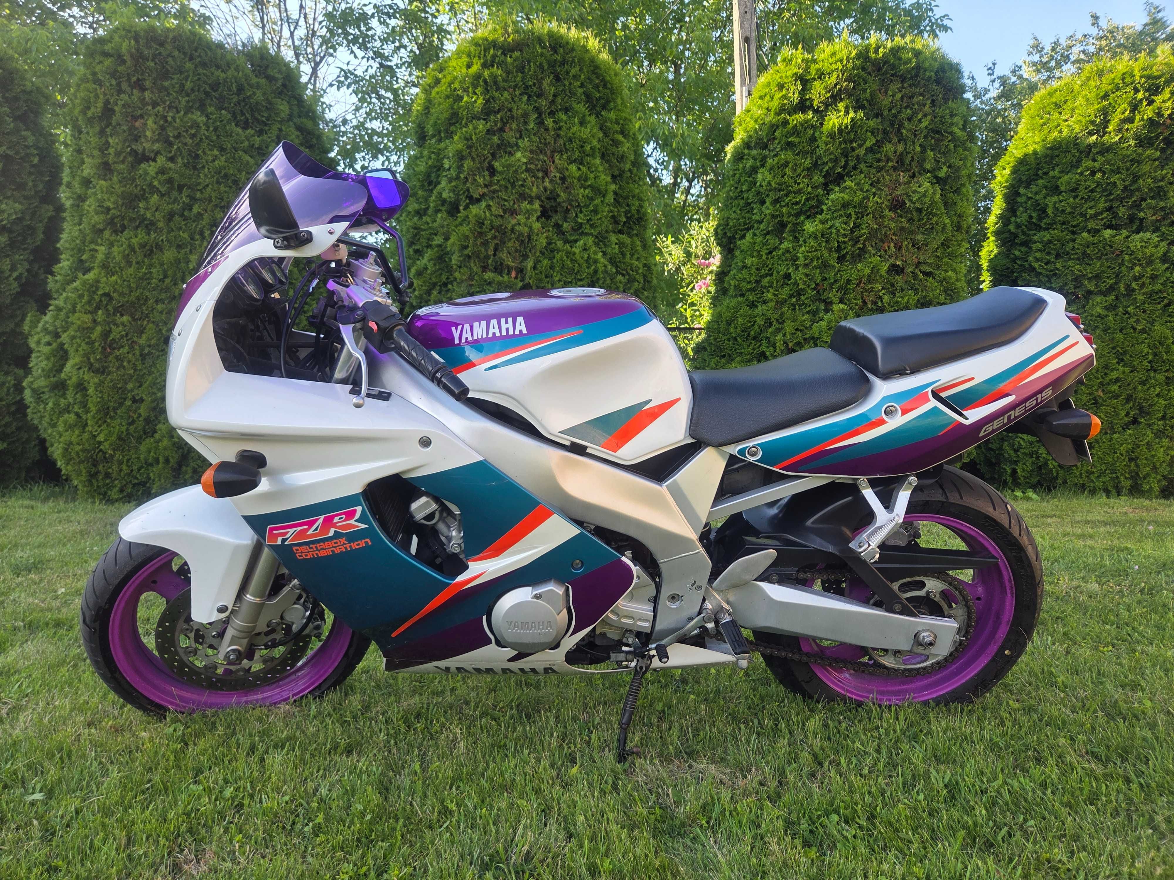 Yamaha FZR 600 R Genesis