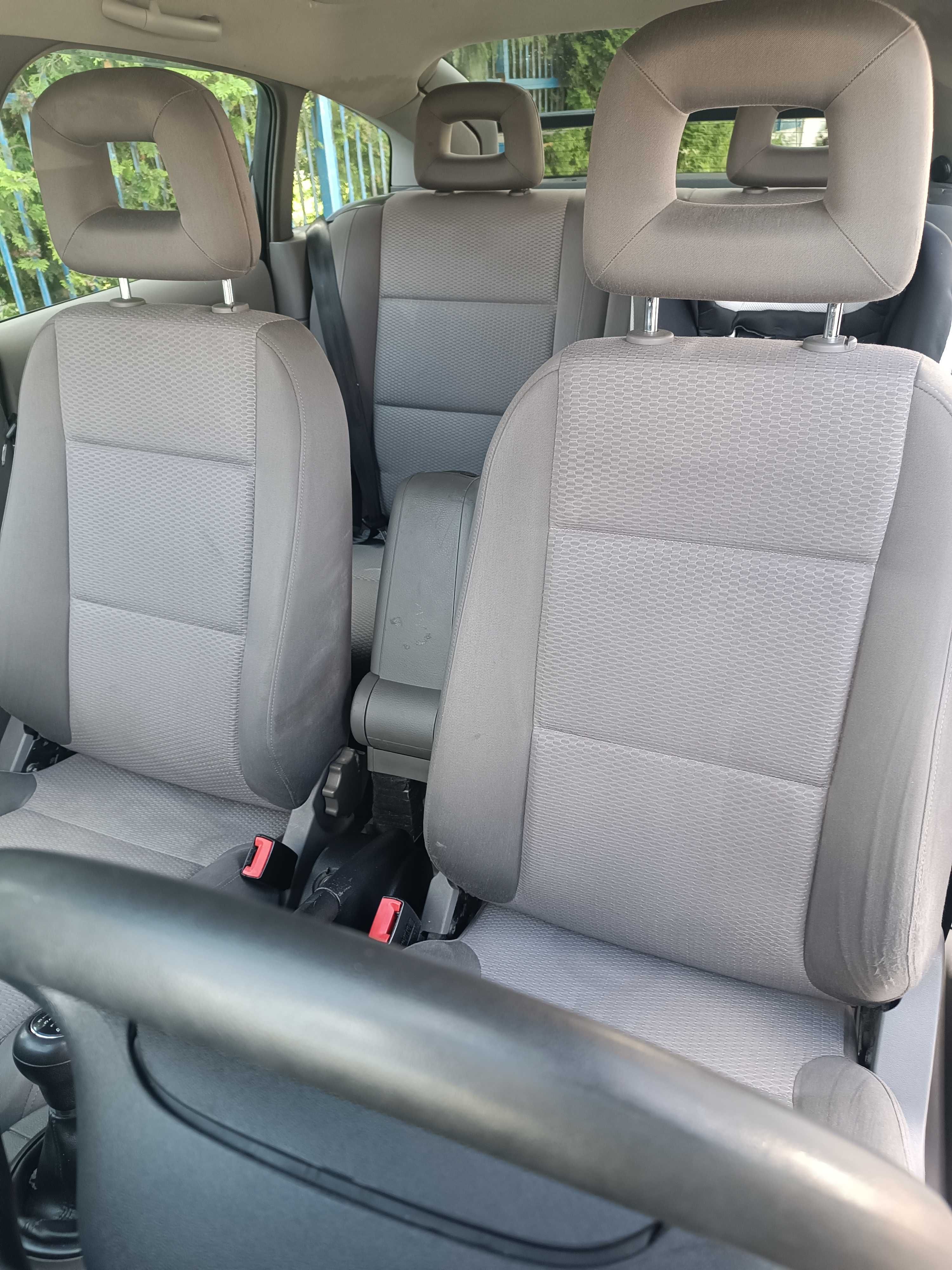 Sprzedam Audi A2 w dobrym stanie technicznym