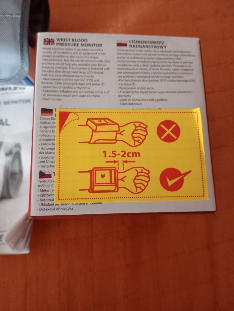 Aparelho medir a tensão