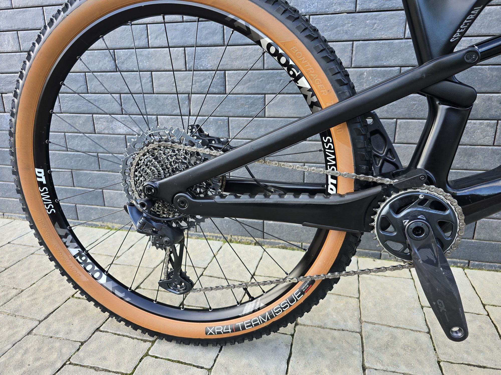 Карбоновий двухпідвіс Canyon Spectral CF 2022
