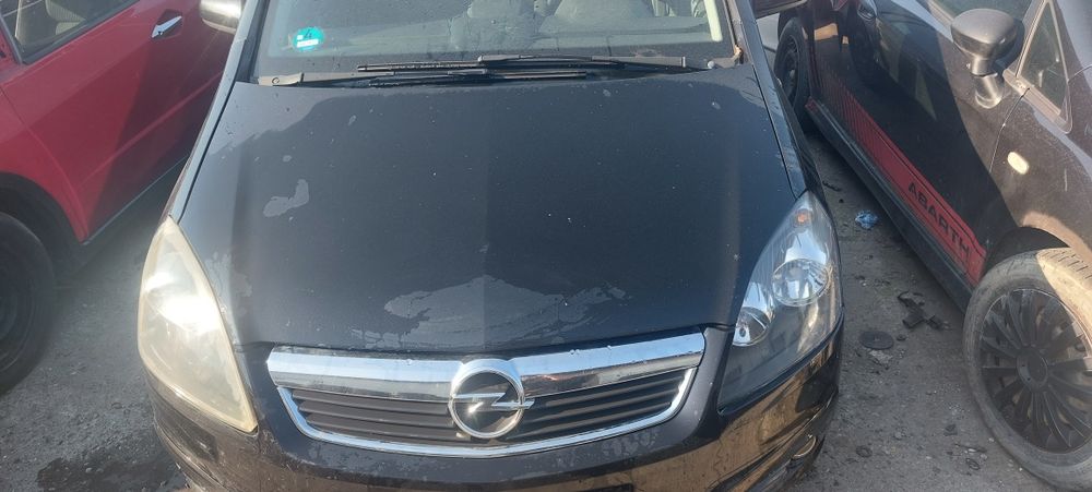 Maska opel Zafira B