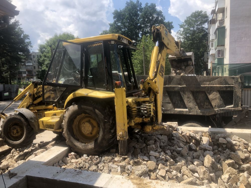 Буріння свай свердловин послуги гідробура Чистка ділянок