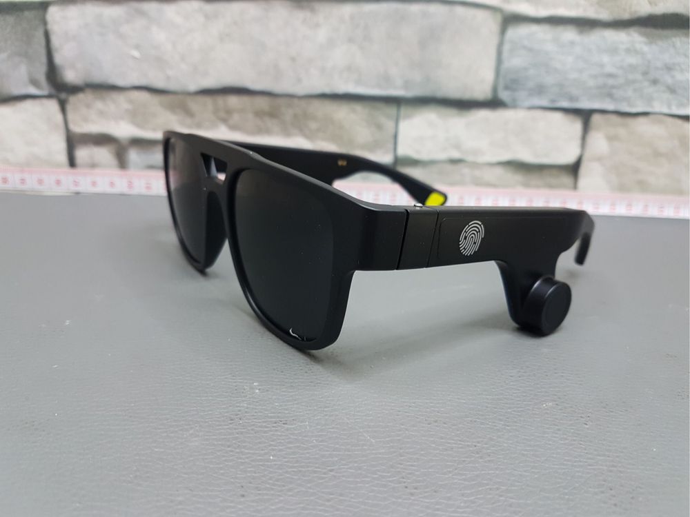 Сонцезахисні смарт-окуляри з Bluetooth 5.0 IP65