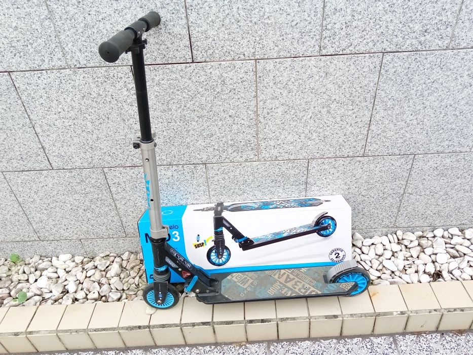 Bicicleta+trotinetes+carro de criança