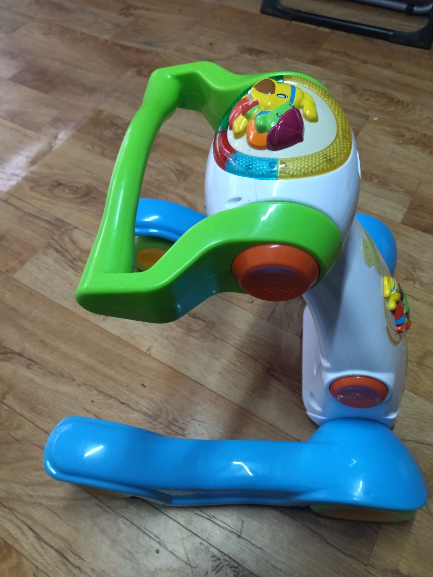 Andador Infantil Musical Baby Jogging Chicco