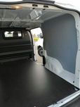 Citroen Jumpy XL Zabudowa przestrzeni ładunkowej premium