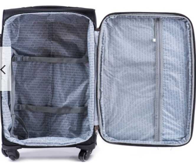 wings валіза чемодан на 4колесах Польша