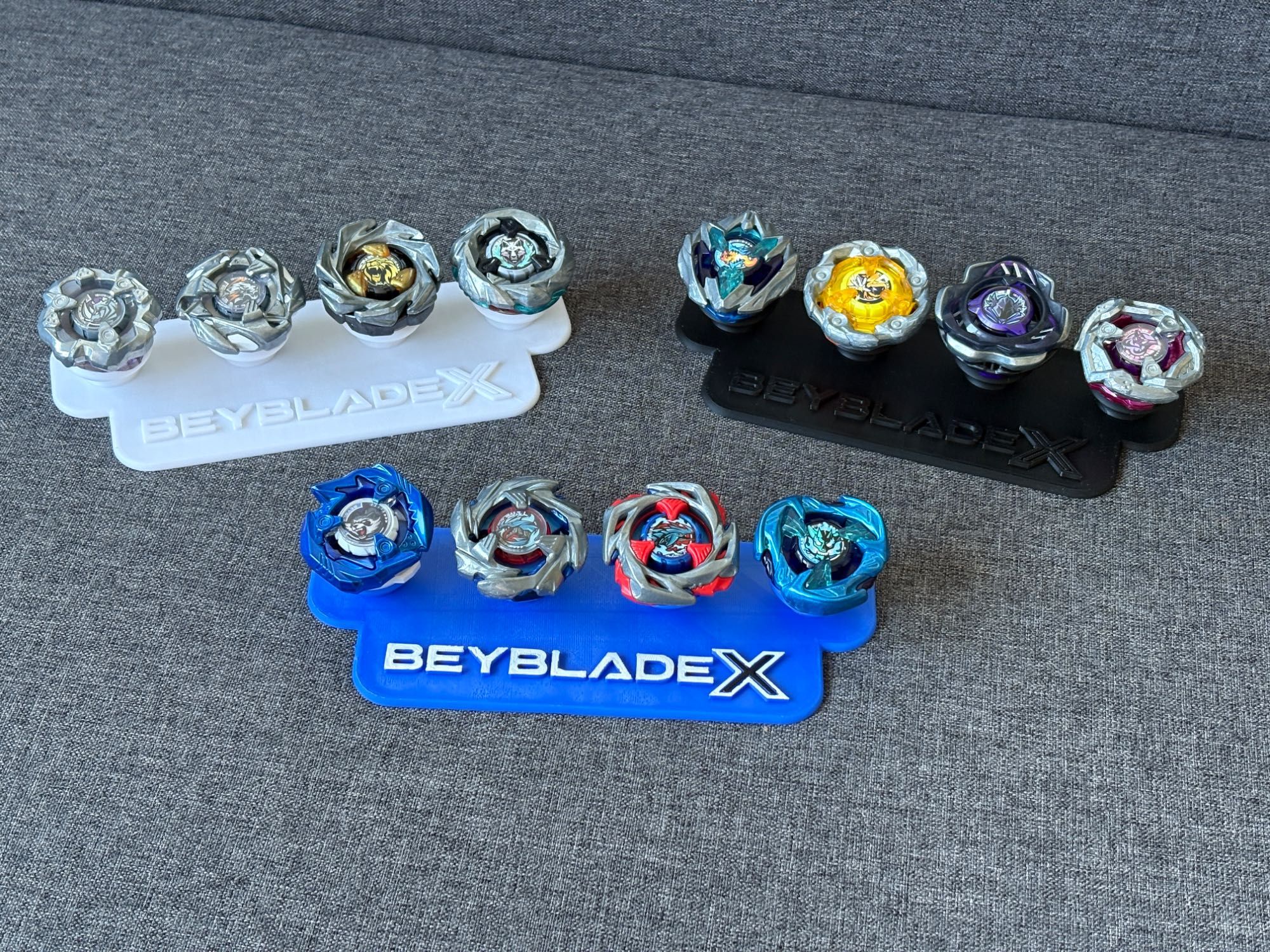 BeyBlade X - Podstawka statyw na beyblade wiele rozmiarów