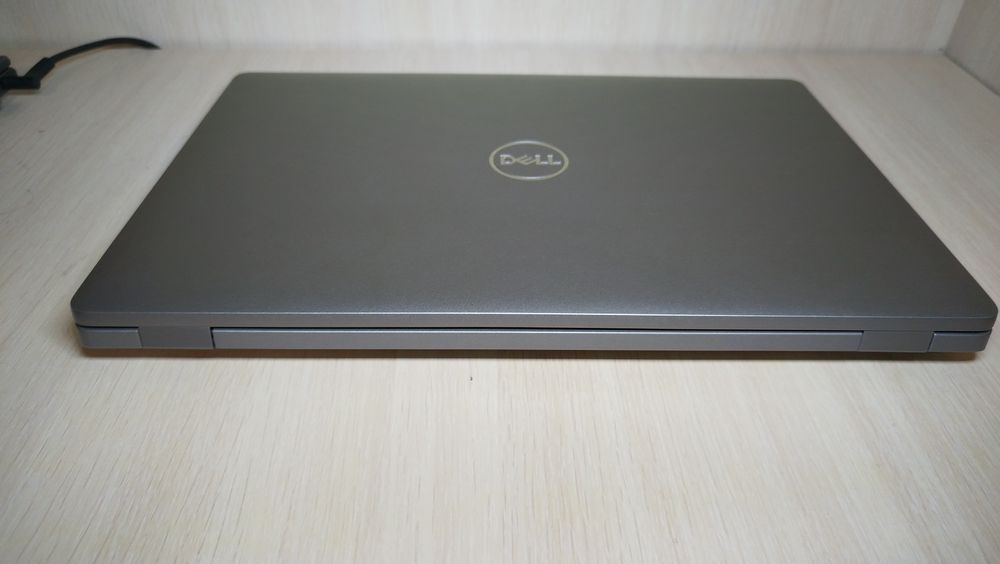 Dell Latitude 5511 i7-10850H / DDR4 32 GB / 512 m2 + ssd 512