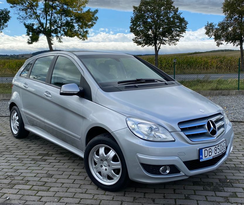 Mercedes B klasa 1.7 benzyna alusy parktronic zadbany