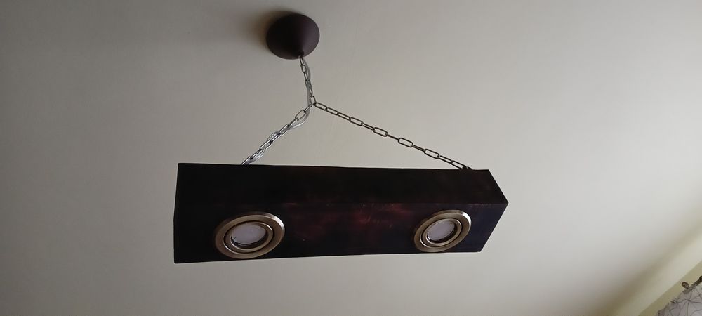 Lampa wiszaca rustykalna