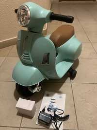 Электромотоцикл детский Vespa