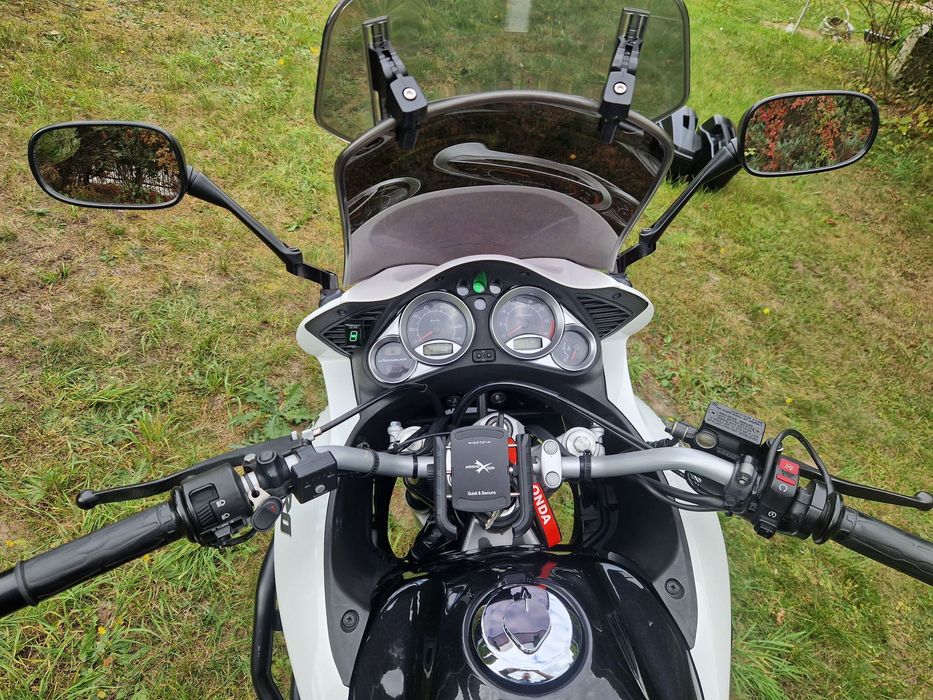 Honda Varadero 125 XL. kat. A1/B