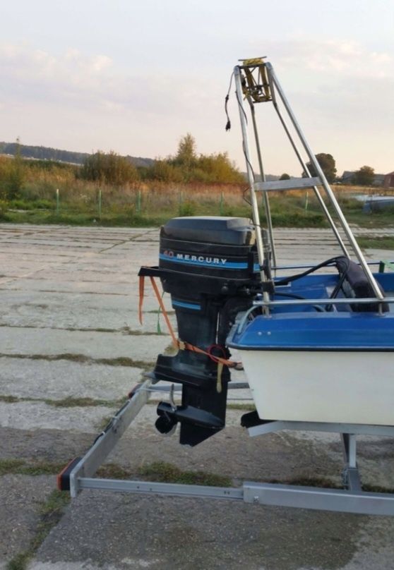 Motorówka fiberline g 10 silnik mercury 40 , zestaw z przyczepką