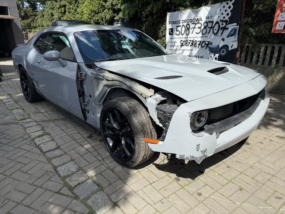 Dodge Challenger 5.7hemi 2021r  zarejestrowany w Polsce