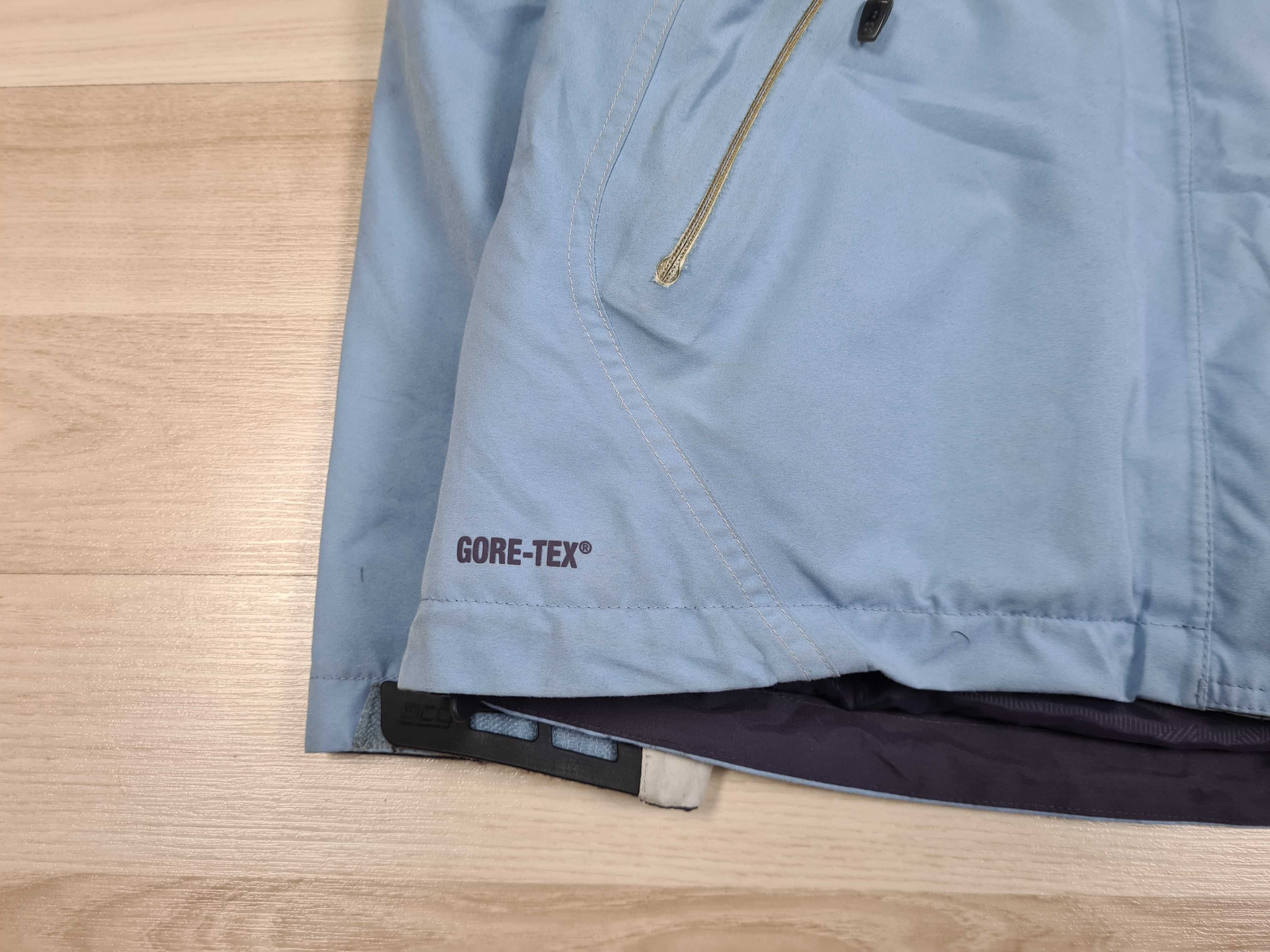 горнолыжная курточка Nike ACG Gore-Tex