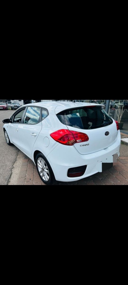 Kia Ceed 1.4i 16V 2016 rok. Z Niemiec  Bezwypadkowy