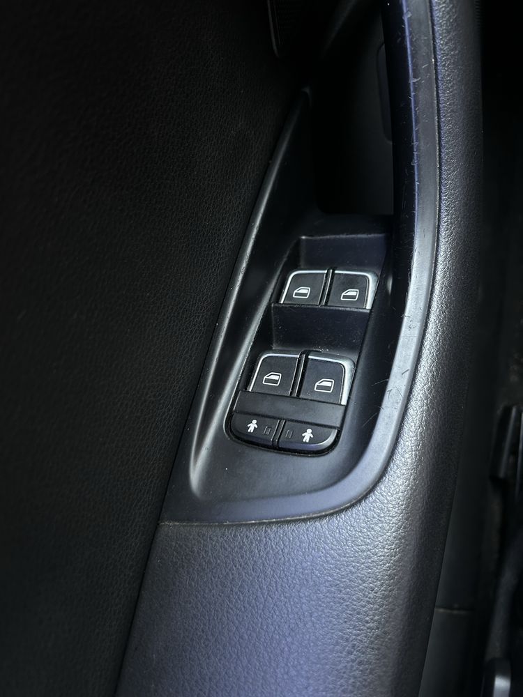 Audi a6c7 2014 3.0TDI quattro (торг біля капоту)