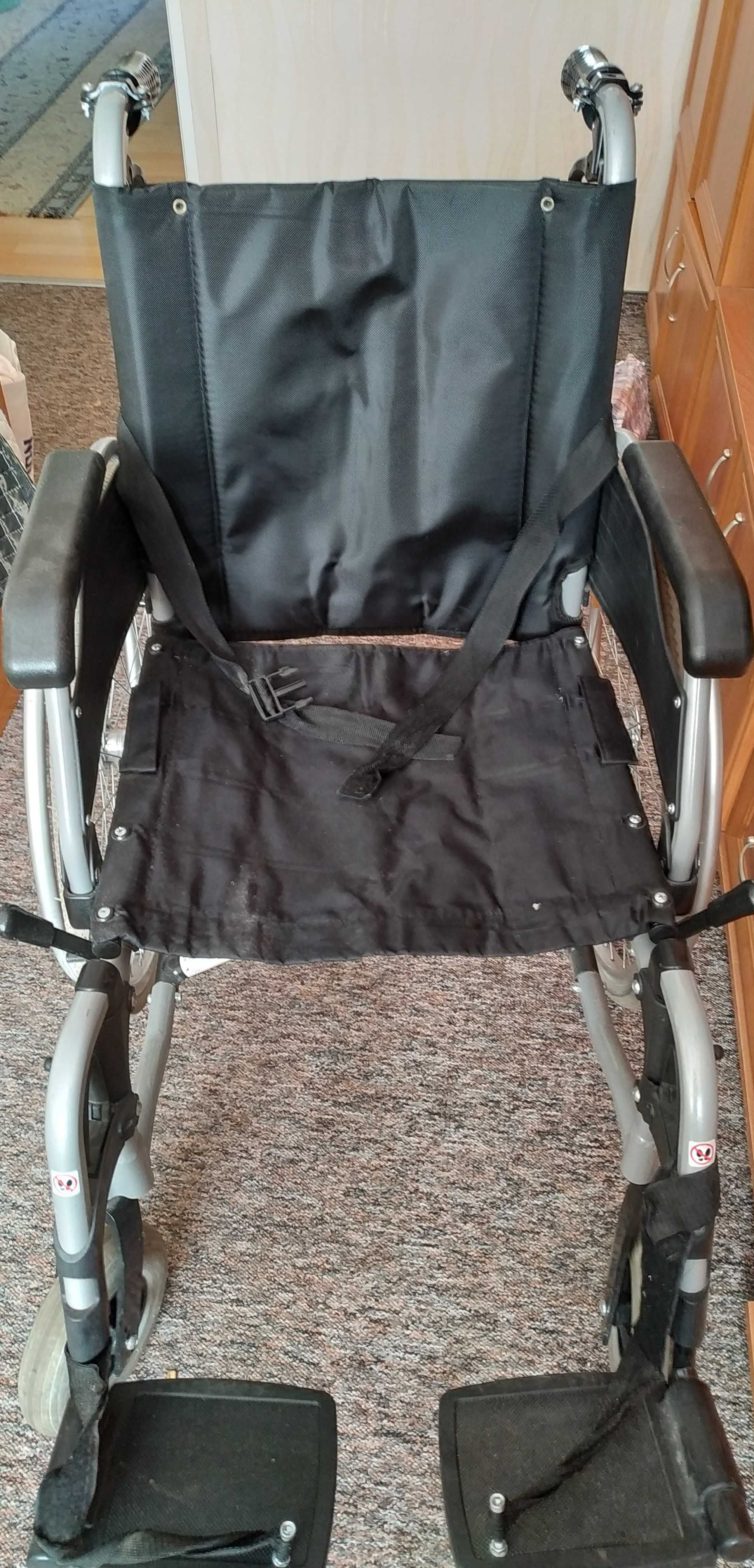 Wózek inwalidzki VITEA CARE aluminium