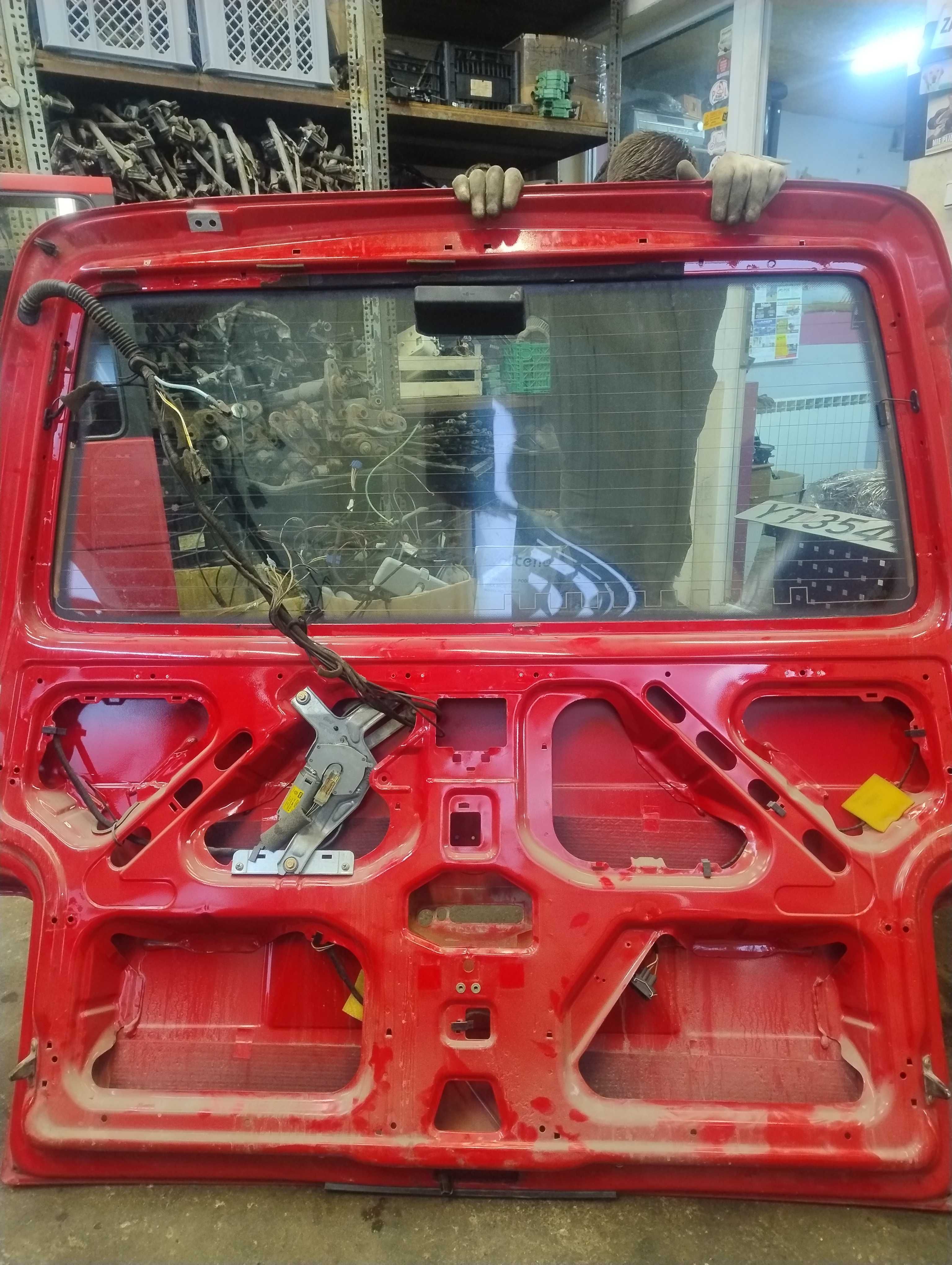 vw t4 klapa tylna z szyba jak na foto