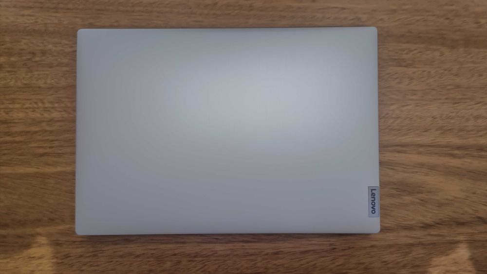 Lenovo IdeaPad 3 i5 - 8GB RAM