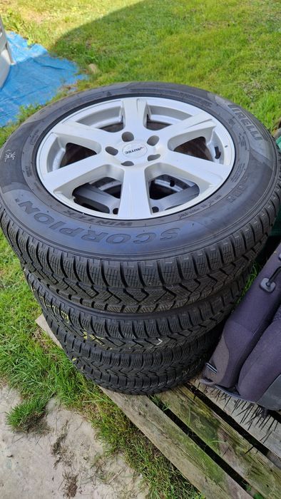 215/65 R17 99HKoła zimowe VW Tiguan Audi Seat Skoda