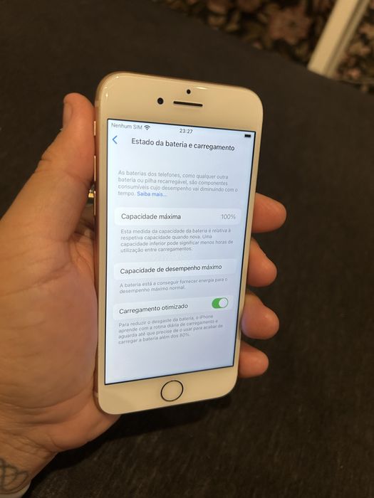 Iphone 8 64GB Como novo VENDO OU TROCO