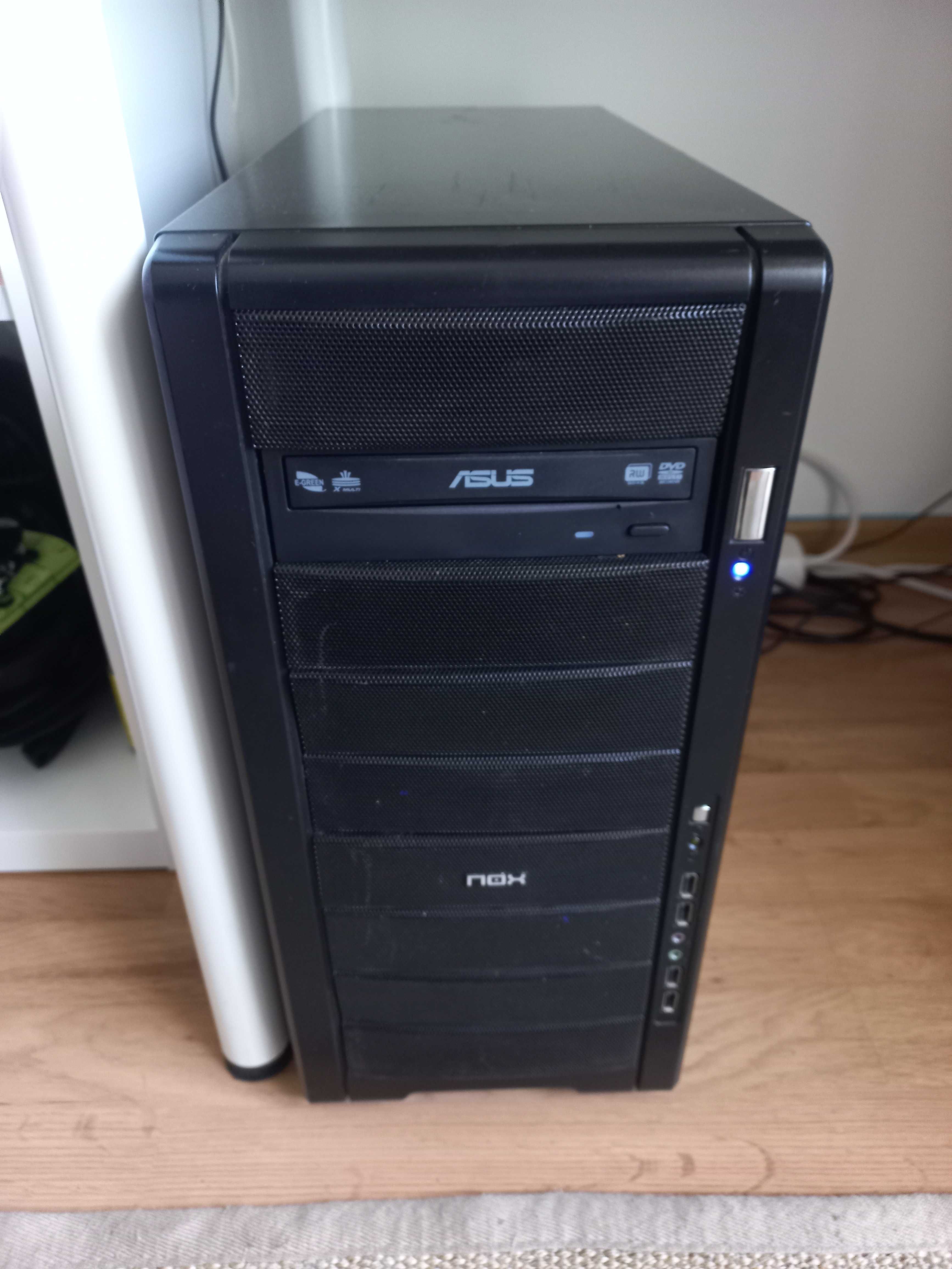 PC com windows 10, 8 GB Ram 2tb disco HD