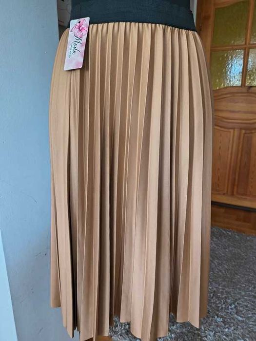 Plisowana spódnica beżowa brązowa cappuccino