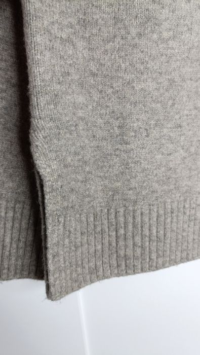 Zara wełniany beżowo-szary sweter o luźnym kroju oversize S