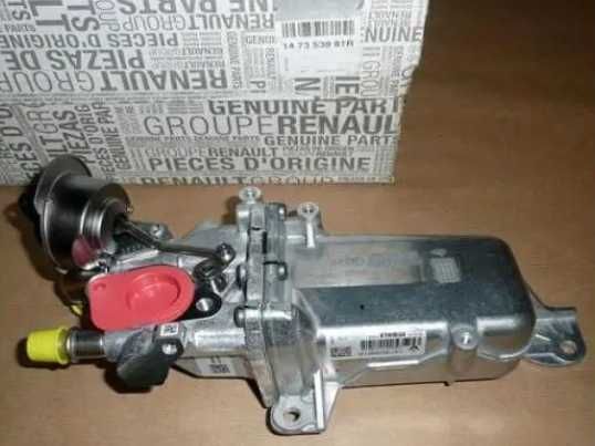Охолоджувач EGR 2.3 dci Opel Movano 3 Renault Master 3 147353981R ЕГР
